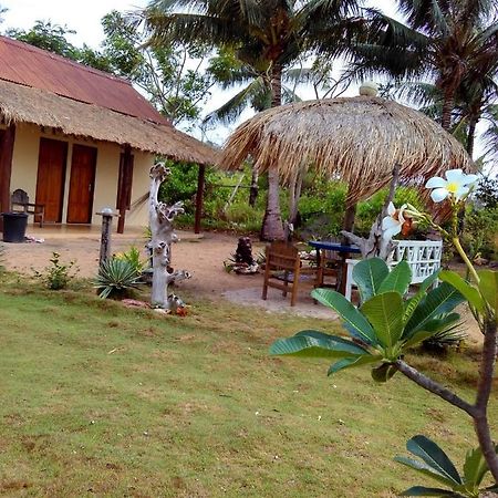 Asari Timo Cottage Karimunjawa Exterior photo