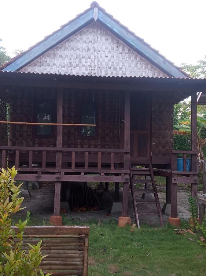 Asari Timo Cottage Karimunjawa Exterior photo