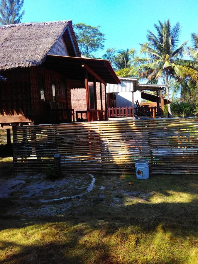 Asari Timo Cottage Karimunjawa Exterior photo